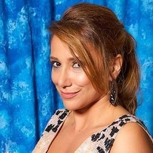 Meet your Posher, Elizabeth